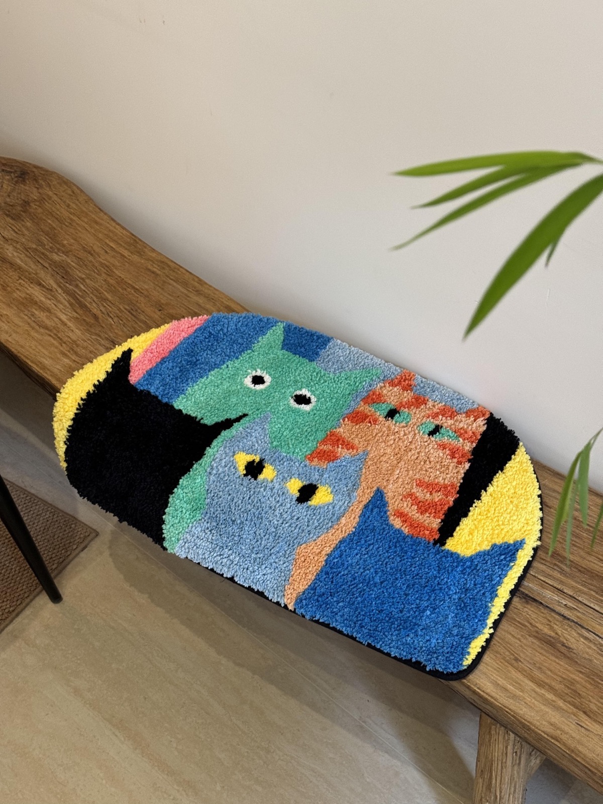 Graffiti Cat Tufted Rug | Dopamine Pop Art Bath Mat (50x80cm) - Image 8